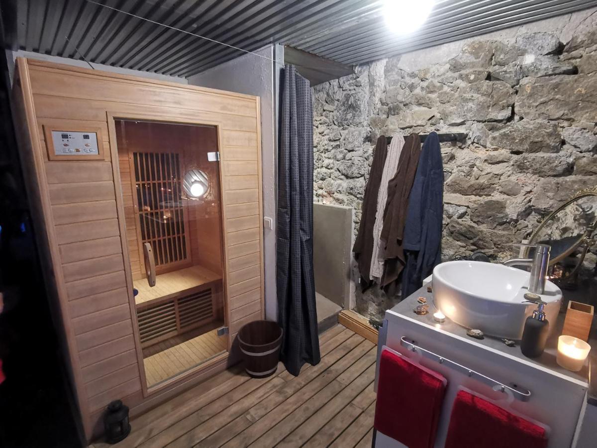 Sweet Loft Grenoble-Love Room Avec Jacuzzi & Sauna Bagian luar foto