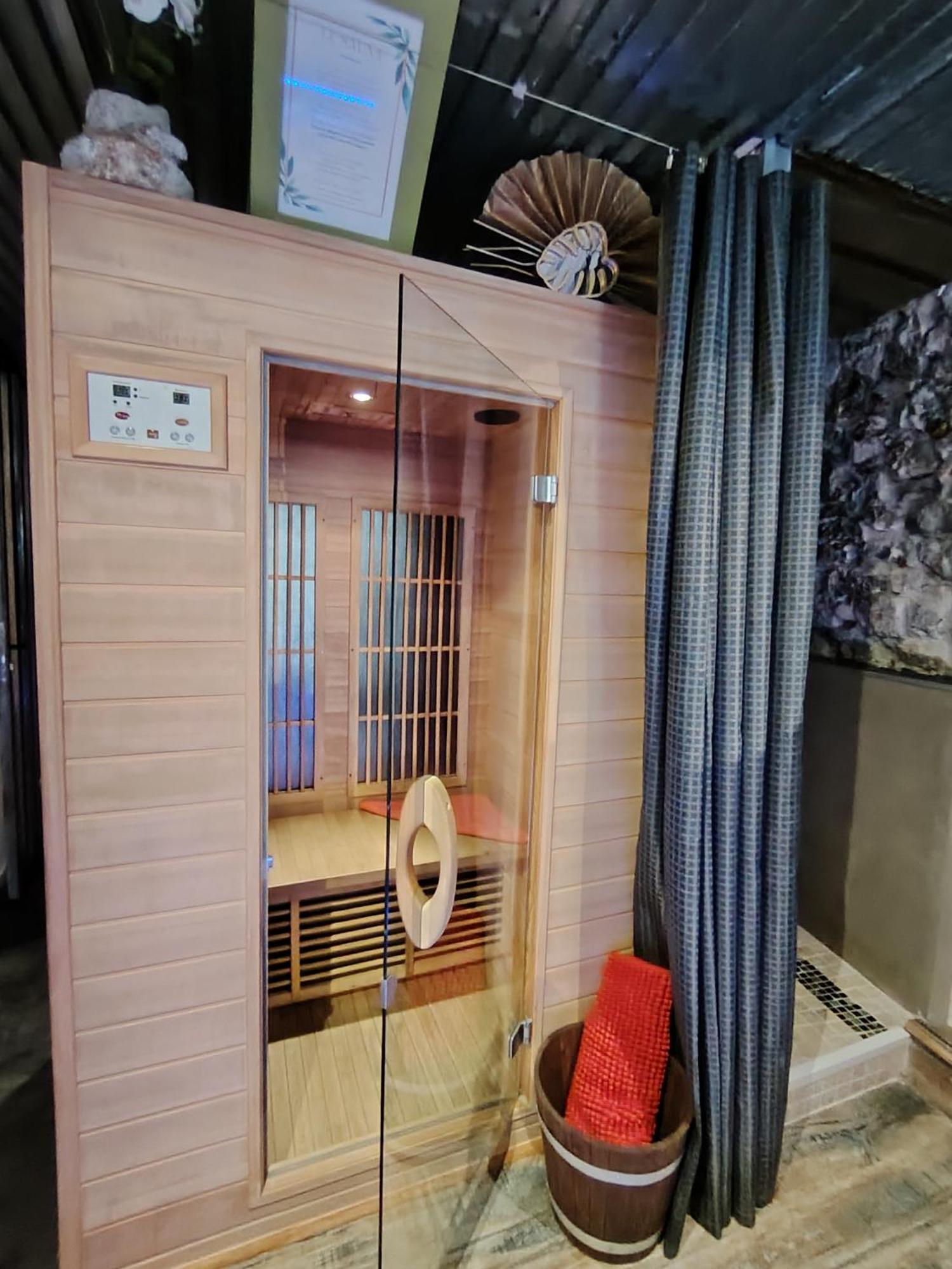 Sweet Loft Grenoble-Love Room Avec Jacuzzi & Sauna Bagian luar foto